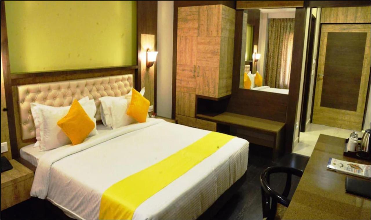 Hotel Rajwara Palace Jodhpur 조드푸르 외부 사진
